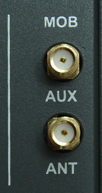 Antenna connectors SMA