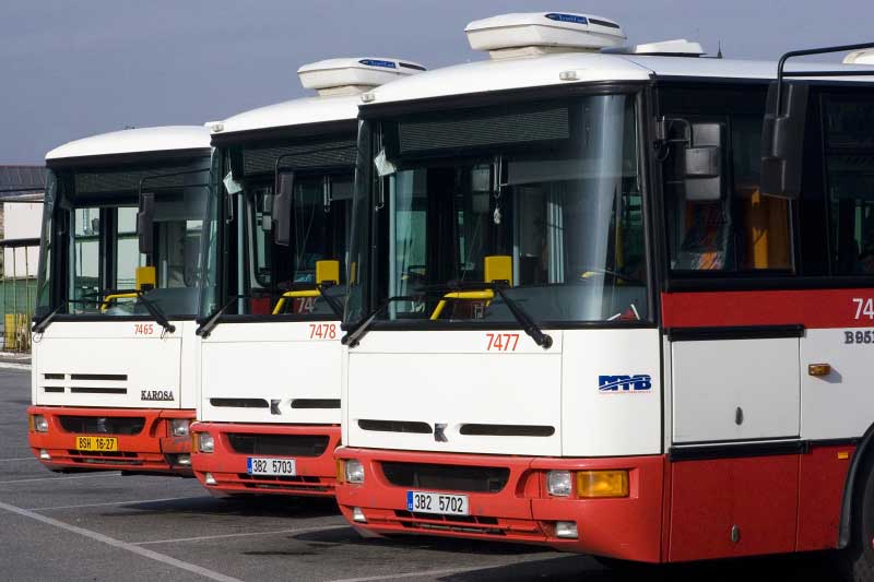 MR400, 400 MHz, 900 MHz
Public transport fleet management
Buses, trams, trolley buses
Multiple applications simultaneously
Every GPS position notified every 30 sec
RANEC
700 vehicles, 25 based stations